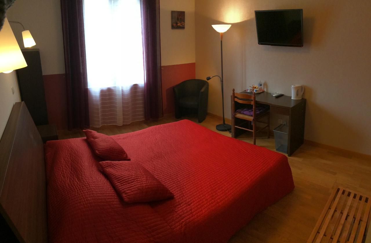 Logis Hotel Le Chantoiseau Chaumont-sur-Aire Экстерьер фото